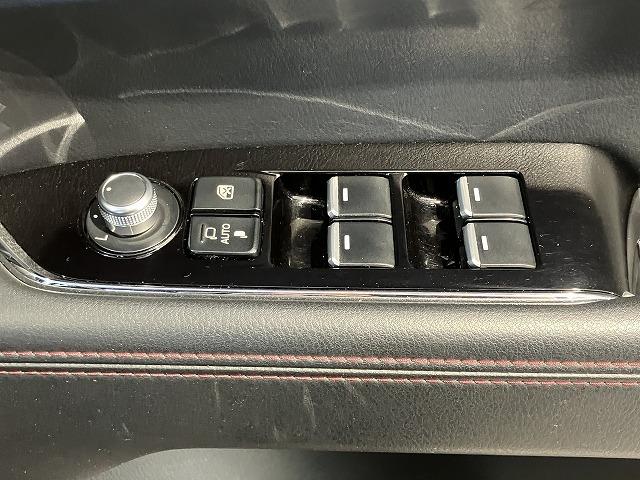 ＣＸ－８ ２５Ｓ　ブラックトーンエディション　ワンオーナー　禁煙車　ルーフレール　サイドガーニッシュ　メーカーナビゲーション　３６０°ビューモニター　レーダークルーズ　クリアランスソナー　ブラインドスポットモニター　クロハーフレザーシート　ＥＴＣ（43枚目）