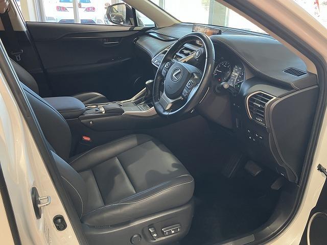 ＮＸ ＮＸ３００　Ｉパッケージ　禁煙車　パノラマルーフ　ブラインドスポットモニター　パーキングサポート　リアクロストラフィックアラート　レクサスセーフティ＋　レーダークルーズ　クリアランスソナー　プリクラッシュ　オートハイビーム（38枚目）