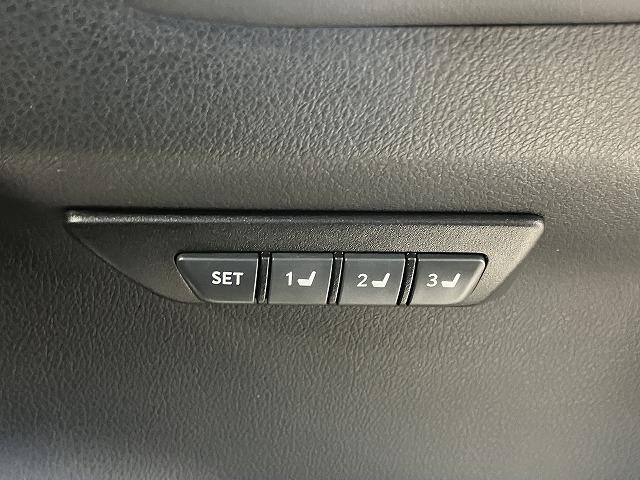 ＮＸ ＮＸ３００　Ｉパッケージ　禁煙車　パノラマルーフ　ブラインドスポットモニター　パーキングサポート　リアクロストラフィックアラート　レクサスセーフティ＋　レーダークルーズ　クリアランスソナー　プリクラッシュ　オートハイビーム（51枚目）