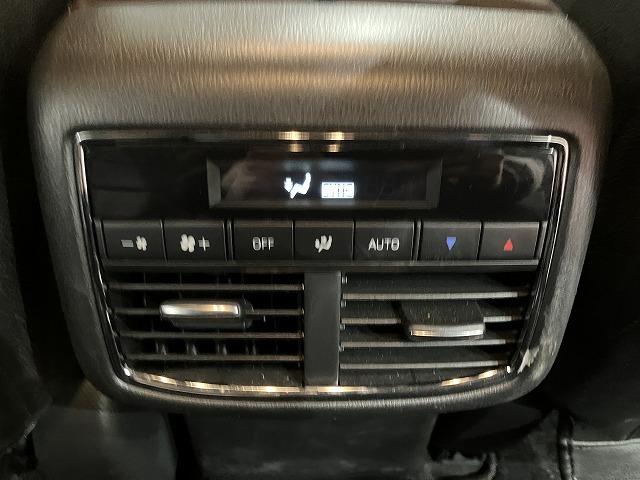 ＣＸ－８ ＸＤプロアクティブ　禁煙車　ＣＤ・ＤＶＤプレーヤー　地デジチューナー　ＢＯＳＥサウンド　３６０°ビューモニター　フロントパーキングセンサー　レーダークルーズ　クリアランスソナー　レーンキープ　純正１９インチＡＷ　ＥＴＣ（9枚目）