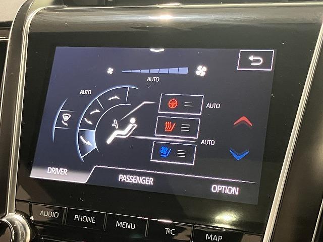 クラウン ＲＳ　アドバンス　禁煙　サンルーフ　パノラミックビューモニタ　デジタルインナーミラー　レザーシートパッケージ　黒本革エアシート　ＡＣ１００Ｖ　トヨタセーフティセンス　プリクラッシュ　レーダークルーズ　クリアランスソナー（8枚目）