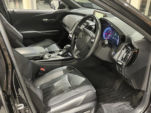 クラウン ＲＳ　アドバンス　禁煙　サンルーフ　パノラミックビューモニタ　デジタルインナーミラー　レザーシートパッケージ　黒本革エアシート　ＡＣ１００Ｖ　トヨタセーフティセンス　プリクラッシュ　レーダークルーズ　クリアランスソナー（38枚目）