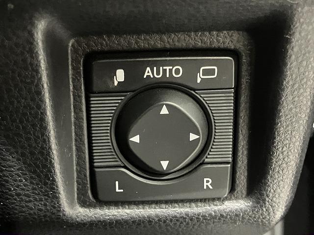 クラウン ＲＳ　アドバンス　禁煙　サンルーフ　パノラミックビューモニタ　デジタルインナーミラー　レザーシートパッケージ　黒本革エアシート　ＡＣ１００Ｖ　トヨタセーフティセンス　プリクラッシュ　レーダークルーズ　クリアランスソナー（56枚目）