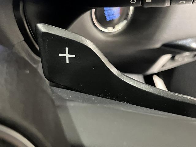 クラウン ＲＳ　アドバンス　禁煙　サンルーフ　パノラミックビューモニタ　デジタルインナーミラー　レザーシートパッケージ　黒本革エアシート　ＡＣ１００Ｖ　トヨタセーフティセンス　プリクラッシュ　レーダークルーズ　クリアランスソナー（59枚目）