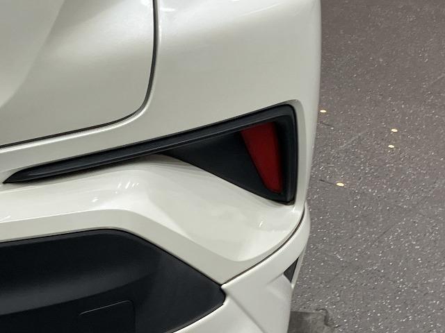 Ｃ－ＨＲ Ｇ　禁煙車　ＴＲＤフルエアロ　純正９インチナビゲーション　トヨタセーフティセンス　プリクラッシュ　レーダークルーズ　クリアランスソナー　ブラインドスポットモニター　黒ハーフレザーシート　純正１８インチＡＷ（35枚目）