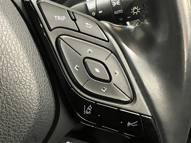 Ｃ－ＨＲ Ｇ　禁煙車　ＴＲＤフルエアロ　純正９インチナビゲーション　トヨタセーフティセンス　プリクラッシュ　レーダークルーズ　クリアランスソナー　ブラインドスポットモニター　黒ハーフレザーシート　純正１８インチＡＷ（55枚目）