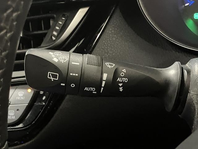 Ｃ－ＨＲ Ｇ　禁煙車　ＴＲＤフルエアロ　純正９インチナビゲーション　トヨタセーフティセンス　プリクラッシュ　レーダークルーズ　クリアランスソナー　ブラインドスポットモニター　黒ハーフレザーシート　純正１８インチＡＷ（57枚目）