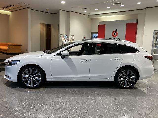 アテンザワゴン ＸＤ　Ｌパッケージ　禁煙車　ＣＤ・ＤＶＤプレーヤー　地デジチューナー　３６０°ビューモニター　フロントパーキングセンサー　ＢＯＳＥサウンド　　レーダークルーズ　クリアランスソナー　レーンキープ　ブラインドスポットモニター（16枚目）