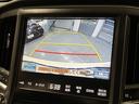 クラウンハイブリッド アスリートＳ　ブラックスタイル　サンルーフ　テラロッサ本革エアシート　アドバントパッケージ　レーダークルーズ　クリアランスソナー　プリクラッシュ　バックモニター　パワーシート　純正１８インチスパッタリングＡＷ　オートライト　ＥＴＣ（7枚目）