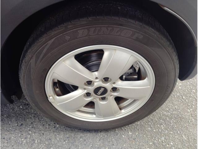 MINI クーパーD ナビ ETC キセノン スマートキー ミュージックサーバー Bluetooth USB AUX アルミ オートエアコン オートライト(9枚目)