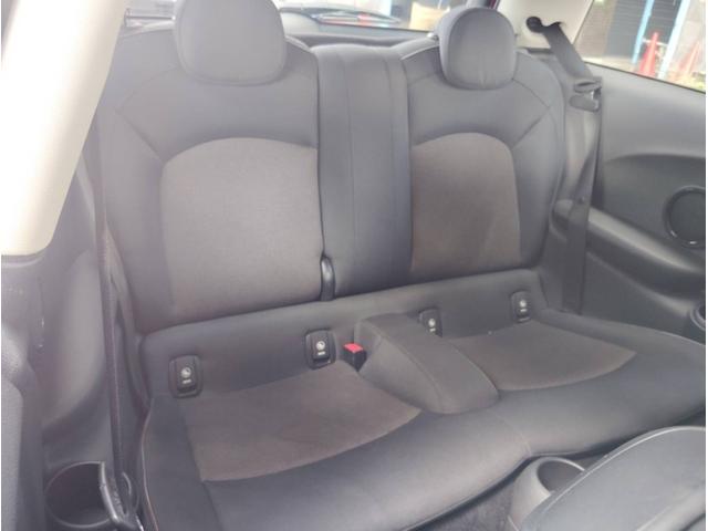 MINI クーパーD ナビ ETC キセノン スマートキー ミュージックサーバー Bluetooth USB AUX アルミ オートエアコン オートライト(14枚目)