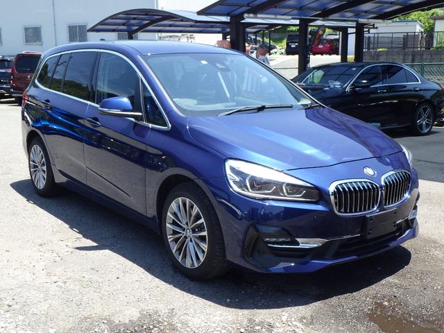 ２シリーズ ２１８ｄグランツアラー　ラグジュアリー　禁煙車　クリーンディーゼルターボ　ＡＣＣ　ヘッドアップディスプレイ　レザーシート　シートヒーター　パワーシート　純正ナビ　ミュージックサーバー　バックカメラ　コーナーセンサー　パーキングアシスト（8枚目）