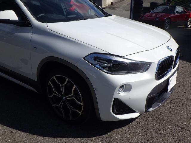 Ｘ２ ｘＤｒｉｖｅ　１８ｄ　ＭスポーツＸ　禁煙車　４ＷＤ　クリーンディーゼルターボ　シートヒーター　ドライブレコーダ　スマートキー　純正ナビ　ＡＣＣ　ヘッドアップディスプレー　電動リアゲート　バックカメラ　コーナセンサー　安心ロング保証（13枚目）