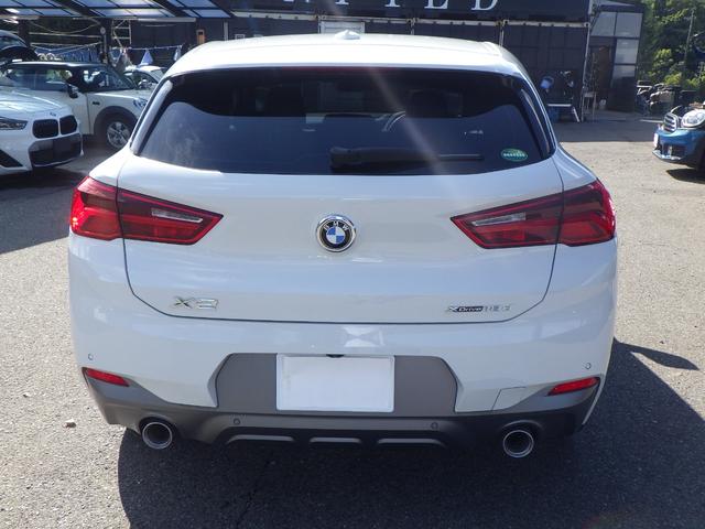 Ｘ２ ｘＤｒｉｖｅ　１８ｄ　ＭスポーツＸ　禁煙車　４ＷＤ　クリーンディーゼルターボ　シートヒーター　ドライブレコーダ　スマートキー　純正ナビ　ＡＣＣ　ヘッドアップディスプレー　電動リアゲート　バックカメラ　コーナセンサー　安心ロング保証（16枚目）