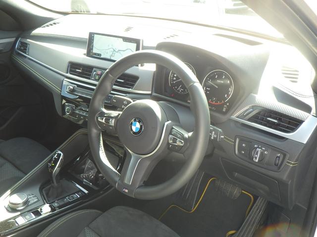 Ｘ２ ｘＤｒｉｖｅ　１８ｄ　ＭスポーツＸ　禁煙車　４ＷＤ　クリーンディーゼルターボ　シートヒーター　ドライブレコーダ　スマートキー　純正ナビ　ＡＣＣ　ヘッドアップディスプレー　電動リアゲート　バックカメラ　コーナセンサー　安心ロング保証（21枚目）