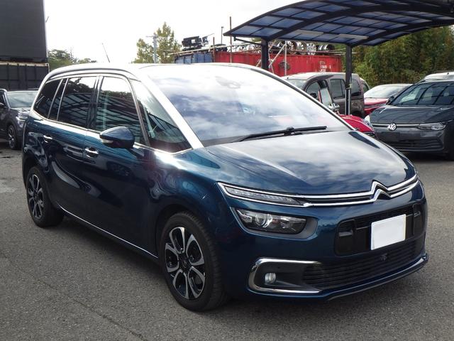 グランドＣ４ スペースツアラー シャイン　ブルーＨＤｉ　禁煙車　クリーンディーゼルターボ　電動リアゲート　純正ナビ　地デジ　バックカメラ　３６０度カメラ　コーナーセンサー　ＬＥＤライト　ＡＣＣ　サンルーフ　純正アルミホイール　ＥＴＣ　安心ロング保証（8枚目）