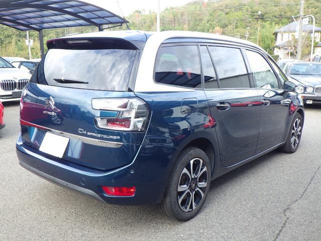 グランドＣ４ スペースツアラー シャイン　ブルーＨＤｉ　禁煙車　クリーンディーゼルターボ　電動リアゲート　純正ナビ　地デジ　バックカメラ　３６０度カメラ　コーナーセンサー　ＬＥＤライト　ＡＣＣ　サンルーフ　純正アルミホイール　ＥＴＣ　安心ロング保証（10枚目）