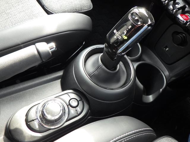 ＭＩＮＩ クーパーＤ　クラシック・トリム　ワンオーナー　禁煙車　アップルカープレイ　スマートキー　スポーツモード切替　ハーフレザー　ドライブレコーダー　バックカメラ　コーナセンサー　パーキグアシスト　ＵＫテール　ＬＥＤライト　安心ロング保証（36枚目）