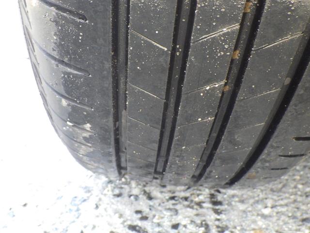 ジープ・レネゲード リミテッド 禁煙車 レザーシート シートヒーター パワーシート ステアリングヒーター LEDライト 純正ナビ バックカメラ バックセンサー LEDライト ACC スマートキー 安心ロング保証(6枚目)