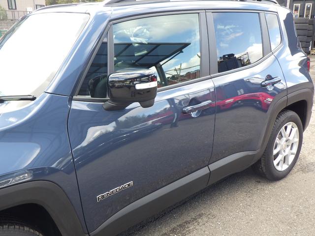 ジープ・レネゲード リミテッド 禁煙車 レザーシート シートヒーター パワーシート ステアリングヒーター LEDライト 純正ナビ バックカメラ バックセンサー LEDライト ACC スマートキー 安心ロング保証(18枚目)