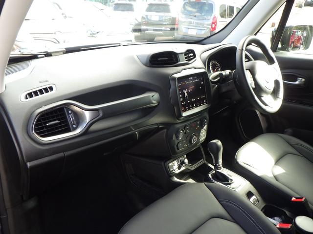 ジープ・レネゲード リミテッド 禁煙車 レザーシート シートヒーター パワーシート ステアリングヒーター LEDライト 純正ナビ バックカメラ バックセンサー LEDライト ACC スマートキー 安心ロング保証(28枚目)