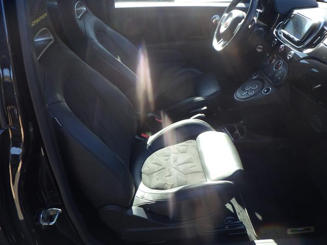 アバルト５９５ スコルピオーネオーロ　左ハンドル　ナビ地デジ　バックカメラ　ブルートゥース　ハーフレザー　パドルシフト　１７インチアルミ　キセノンライト　安心ロング保証（20枚目）