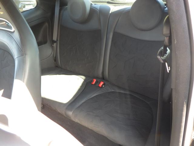 アバルト５９５ スコルピオーネオーロ　左ハンドル　ナビ地デジ　バックカメラ　ブルートゥース　ハーフレザー　パドルシフト　１７インチアルミ　キセノンライト　安心ロング保証（23枚目）