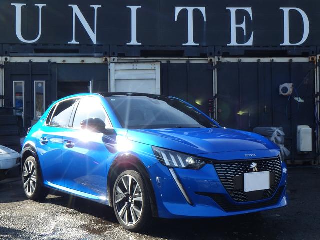 ２０８ ＧＴライン　ワンオーナー　禁煙車　サンルーフ　アップルカープレイ　バックカメラ　コーナーセンサー　１７インチアルミ　ハーフレザー　ケイタイ充電　ＡＣＣ　パドルシフト　ドライブレコーダー　アップルカープレイ（2枚目）