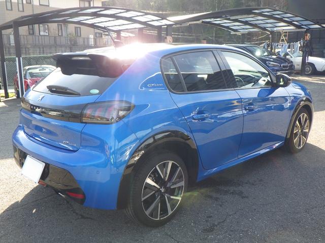 ２０８ ＧＴライン　ワンオーナー　禁煙車　サンルーフ　アップルカープレイ　バックカメラ　コーナーセンサー　１７インチアルミ　ハーフレザー　ケイタイ充電　ＡＣＣ　パドルシフト　ドライブレコーダー　アップルカープレイ（10枚目）