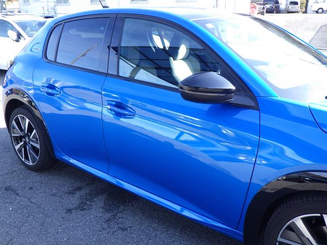 ２０８ ＧＴライン　ワンオーナー　禁煙車　サンルーフ　アップルカープレイ　バックカメラ　コーナーセンサー　１７インチアルミ　ハーフレザー　ケイタイ充電　ＡＣＣ　パドルシフト　ドライブレコーダー　アップルカープレイ（14枚目）