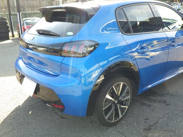 ２０８ ＧＴライン　ワンオーナー　禁煙車　サンルーフ　アップルカープレイ　バックカメラ　コーナーセンサー　１７インチアルミ　ハーフレザー　ケイタイ充電　ＡＣＣ　パドルシフト　ドライブレコーダー　アップルカープレイ（15枚目）