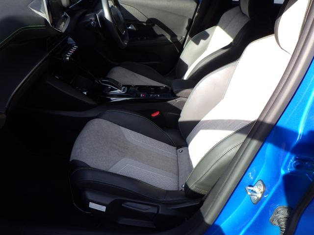 ２０８ ＧＴライン　ワンオーナー　禁煙車　サンルーフ　アップルカープレイ　バックカメラ　コーナーセンサー　１７インチアルミ　ハーフレザー　ケイタイ充電　ＡＣＣ　パドルシフト　ドライブレコーダー　アップルカープレイ（23枚目）