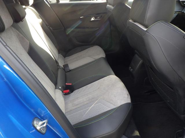 ２０８ ＧＴライン　ワンオーナー　禁煙車　サンルーフ　アップルカープレイ　バックカメラ　コーナーセンサー　１７インチアルミ　ハーフレザー　ケイタイ充電　ＡＣＣ　パドルシフト　ドライブレコーダー　アップルカープレイ（24枚目）