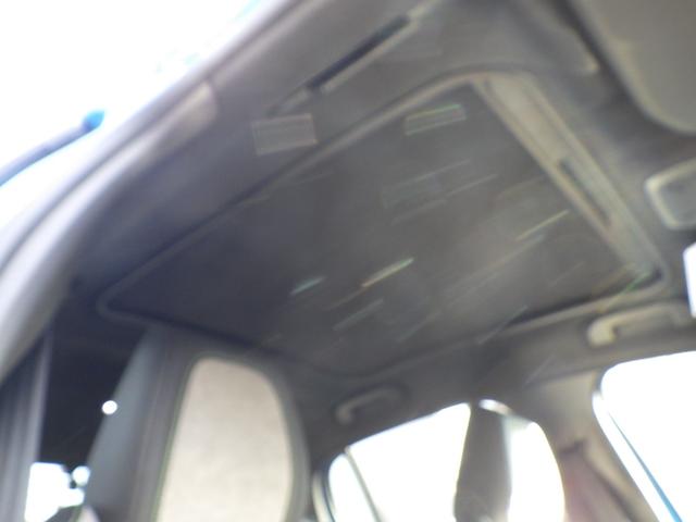 ２０８ ＧＴライン　ワンオーナー　禁煙車　サンルーフ　アップルカープレイ　バックカメラ　コーナーセンサー　１７インチアルミ　ハーフレザー　ケイタイ充電　ＡＣＣ　パドルシフト　ドライブレコーダー　アップルカープレイ（27枚目）