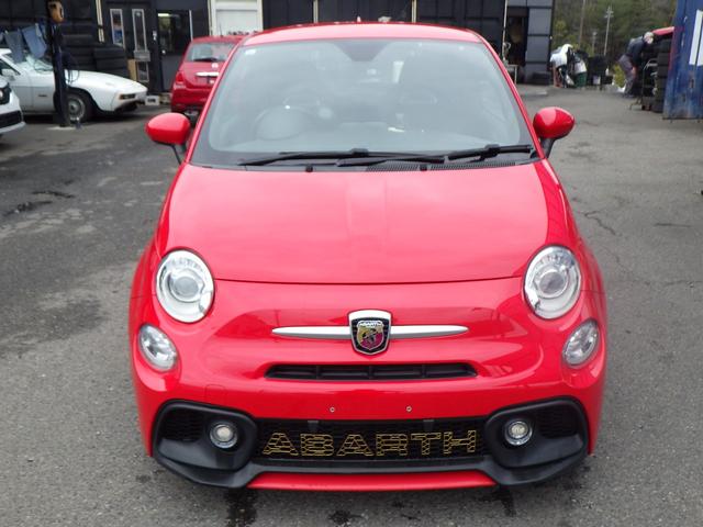 アバルト５９５ ベースグレード　禁煙車　車高調　キセノンライト　キーレス　純正アルミホイール　アップルカープレイ　パドルシフト　バックセンサー　安心ロング保証（10枚目）