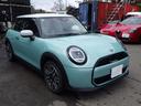 ＭＩＮＩ クーパーＣ　クラシック・トリム　禁煙車　純正ナビ　バックカメラ　コーナーセンサー　パーキングアシスト　レザーシート　シートヒーター　ステアリングヒーター　ＡＣＣ　ヘッドアップディスプレイ　ケイタイ充電　スマートキー　メーカー保証継承（8枚目）