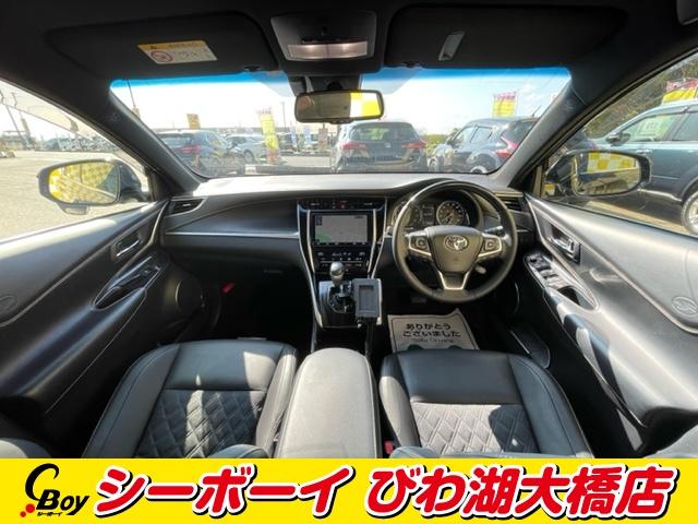 ハリアー プレミアム　ワンオーナー　禁煙車　モデリスタフルエアロ　セーフティセンス　レーダークルーズ　パワーバックドア　純正９インチナビ　３眼ＬＥＤヘッド　ブラックハーフレザーシート　ビルトインＥＴＣ（8枚目）