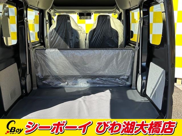 ＮＶ１００クリッパーバン ＤＸ　登録済未使用車　パートタイム４ＷＤ　ハイルーフ　オートライト　インテリエマブレ　クリソナ　ＬＤＡ（18枚目）