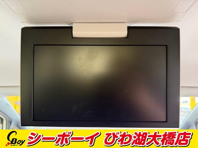 ヴォクシー ＺＳ　煌　純正１０インチナビ　純正１１インチフリップダウンモニター　バックカメラ　セーフティセンス　ビルトインＥＴＣ　ドラレコ　ワンオーナー　禁煙車（7枚目）