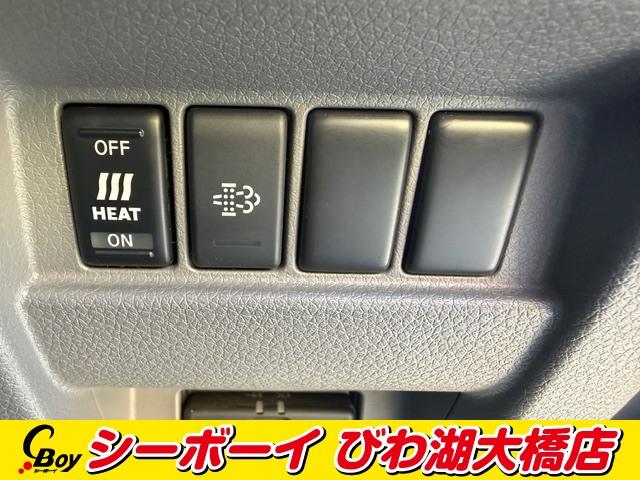 NV350キャラバンバン ロングライダープレミアムGXターボプロスタイルパック ワンオーナー ディーゼル ベッドキット 全方位カメラ 寒冷地仕様 クロスエイト17インチAW 純正7インチナビ フルセグ ETC ホワイトレター ブラックカプロンシート LEDヘッド(25枚目)