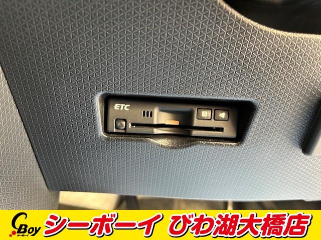 タント カスタムＲＳスタイルセレクション　ワンオーナー　禁煙車　純正９インチナビ　フルセグ　バックカメラ　両側パワスラ　スマアシ　ハーフレザーシート　シートヒーター　Ｂｌｕｅｔｏｏｔｈ　ＥＴＣ　純正ドラレコ　ＨＤＭＩ（11枚目）