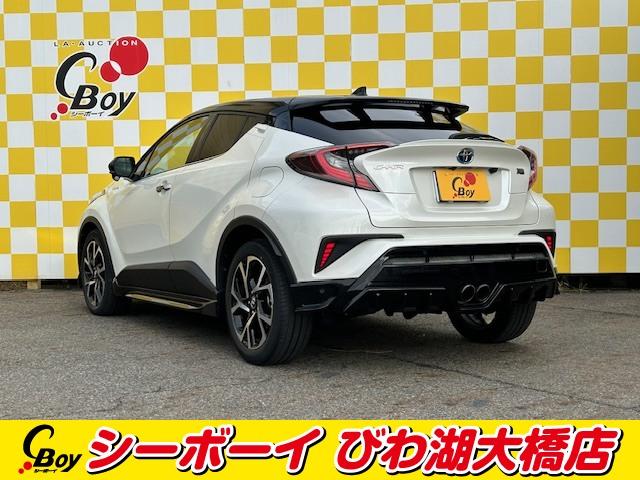 Ｃ－ＨＲ Ｇ　ＬＥＤエディション　社外フルエアロ　純正９インチナビ　フルセグＴＶ　バックカメラ　セーフティセンス　レーダークルーズ　ＢＳＭ　ビルトインＥＴＣ　ＬＥＤヘッド　ＭＡＸＷＩＮデジインミラー　ＡＳＨＩＫＵマフラー　社外フォグ（5枚目）