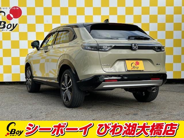 ヴェゼル ｅ：ＨＥＶ　ＰＬａＹ　パノラマルーフ　ハンズフリーパワーバックドア　ワンオーナー　ホンダコネクトディスプレイ　フルセグＴＶ　バックカメラ　ホンダセンシング　レーダークルーズ　ＢＳＭ　ハーフレザーシート　ＥＴＣ（5枚目）