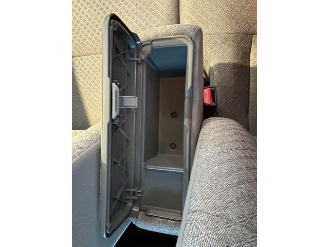 タント Ｘ　バックカメラ対応　片側電動スライドドア　電動パーキング　コ－ナ－センサ－　衝突被害軽減ブレーキ　アイドリングストップ機能　プッシュボタンスタ－ト　シ－トヒ－タ－　ＬＥＤヘッドライト（24枚目）