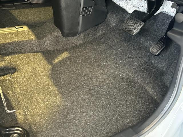 タント Ｘ　バックカメラ対応　片側電動スライドドア　電動パーキング　コ－ナ－センサ－　衝突被害軽減ブレーキ　アイドリングストップ機能　プッシュボタンスタ－ト　シ－トヒ－タ－　ＬＥＤヘッドライト（32枚目）