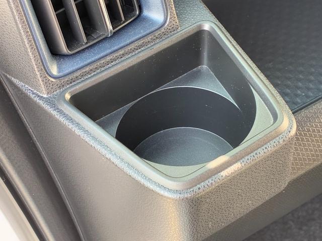 タント カスタムＸ　ディスプレイオーディオ　バックカメラ　ＬＥＤヘッドランプ　アイドリングストップ　プッシュボタンスタート　前席シートヒーター　電動パーキング　コーナーセンサー　キーフリーシステム（9枚目）