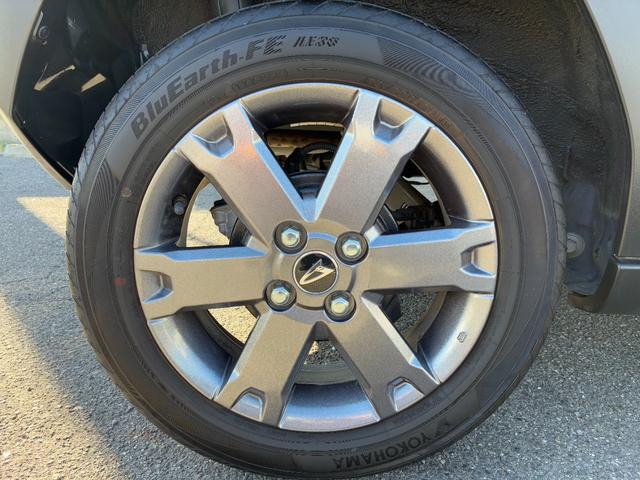 タフト Ｇ　ダーククロムベンチャー　電動パーキング　ＬＥＤヘッドランプ　アイドリングストップ　プッシュボタンスタート　前席シートヒーター　コーナーセンサー　電動格納式ミラー　オートエアコン　キーフリーシステム　オーディオ穴（36枚目）