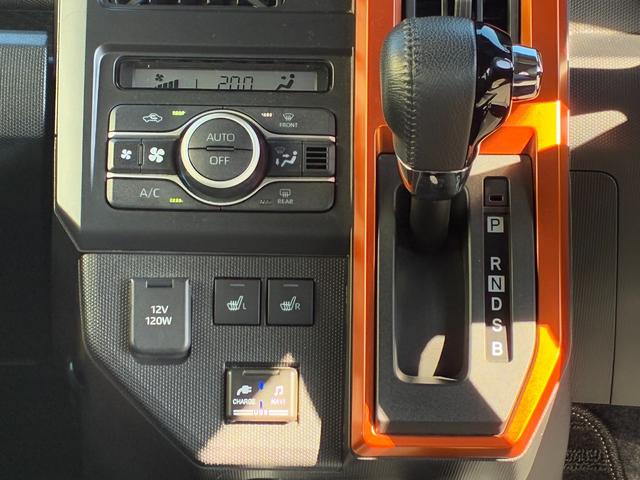 タフト Ｇ　ナビゲーション　ドライブレコーダー　バックカメラ　ＬＥＤヘッドランプ　前席シートヒーター　電動パーキング　電動格納式ミラー　オートエアコン　アイドリングストップ　キーフリーシステム（9枚目）