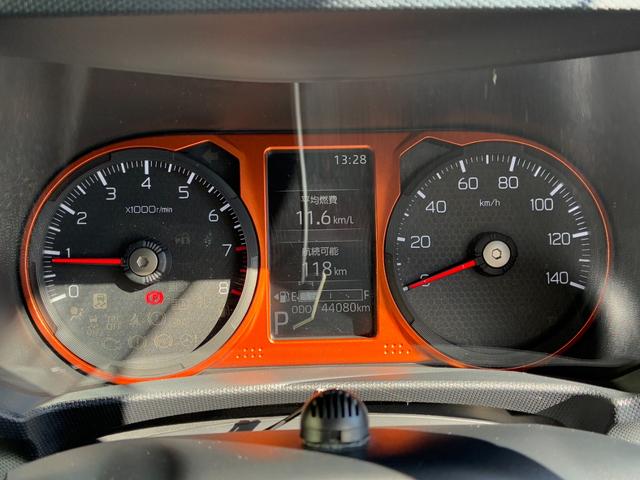 タフト Ｇ　ナビゲーション　ドライブレコーダー　バックカメラ　ＬＥＤヘッドランプ　前席シートヒーター　電動パーキング　電動格納式ミラー　オートエアコン　アイドリングストップ　キーフリーシステム（13枚目）