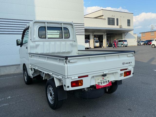 ハイゼットトラック スタンダード マニュアルエアコン パワーステアリング AM/FMチューナー 運転席エアバッグ(11枚目)